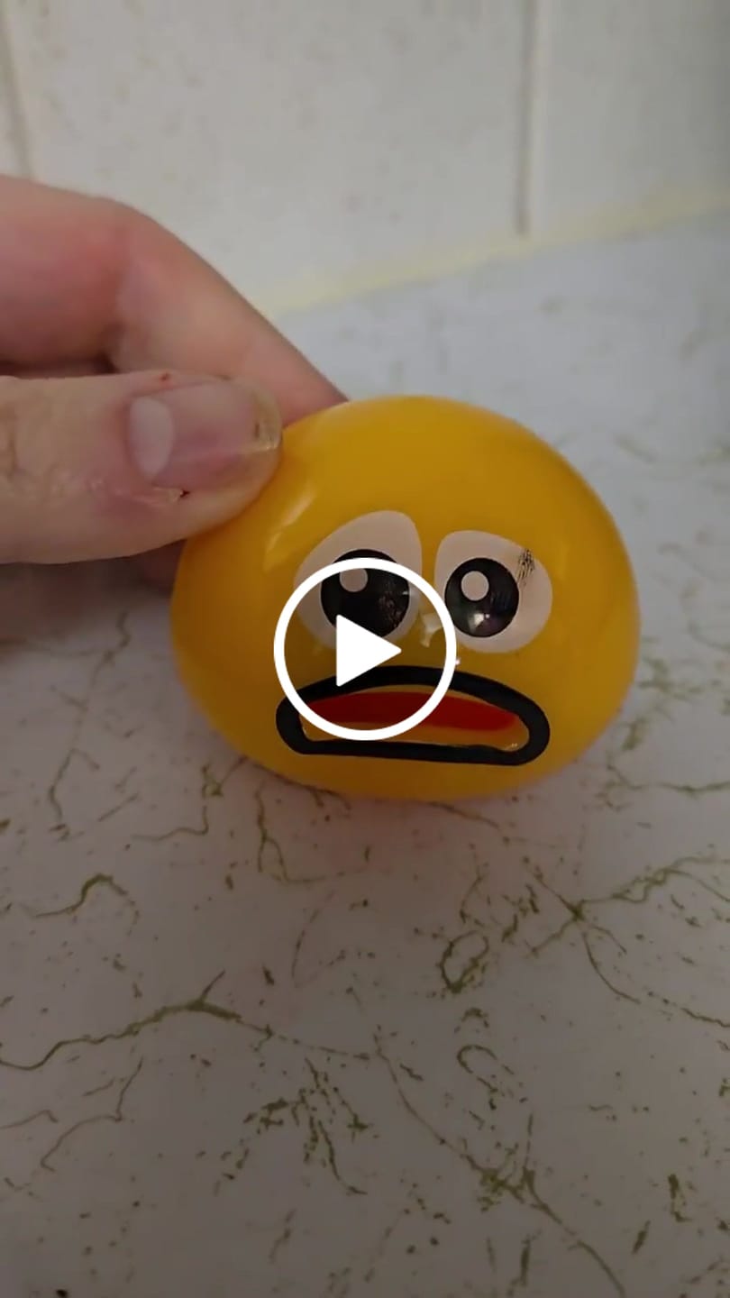Customer video review of Puking Ball®
