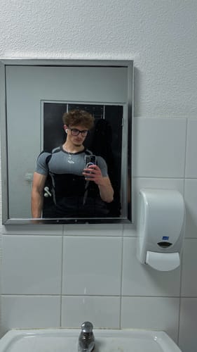 Customer photo review of Compression "Zenith"