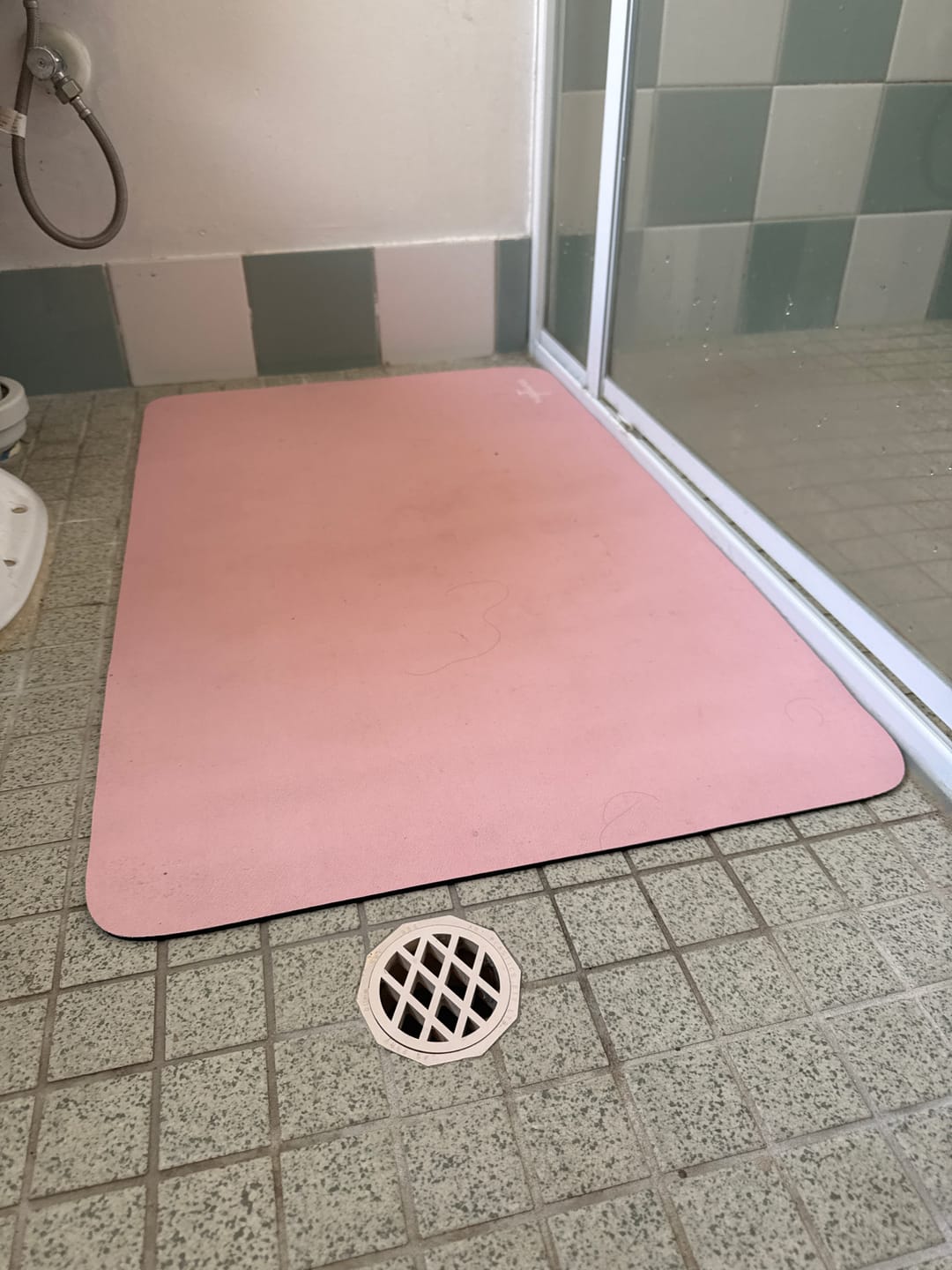 Customer photo review of Diatomite Fast Drying Bathmats (50x80cm)