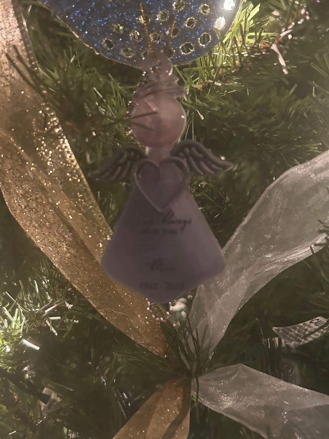 Customer photo review of I Am Always with You - Personalized Acrylic Ornament - Heartfelt Memorial Christmas Gift for Loved Ones