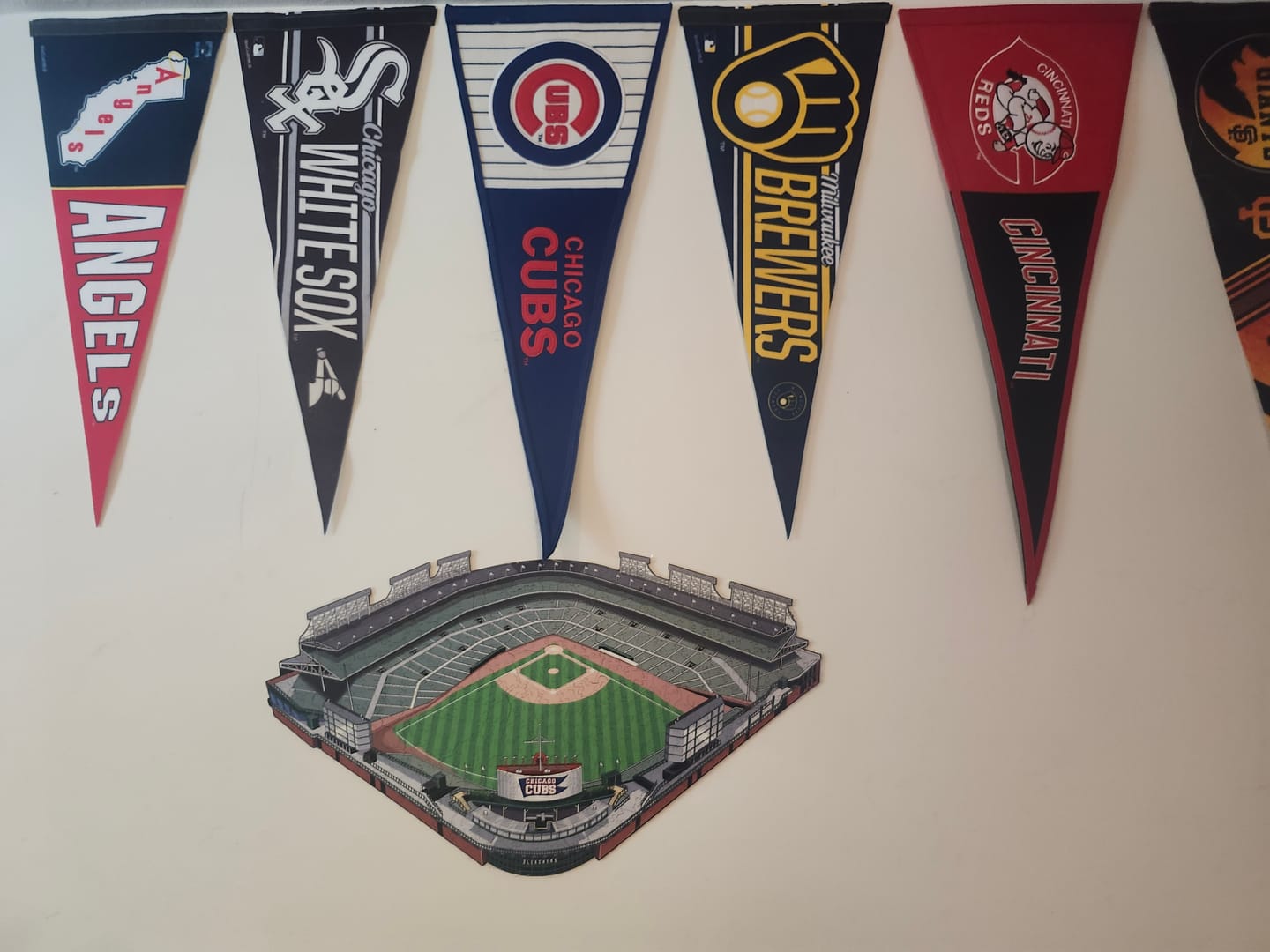 Customer photo review of Chicago Cubs™ Wrigley Field Stadium - Wooden Puzzle