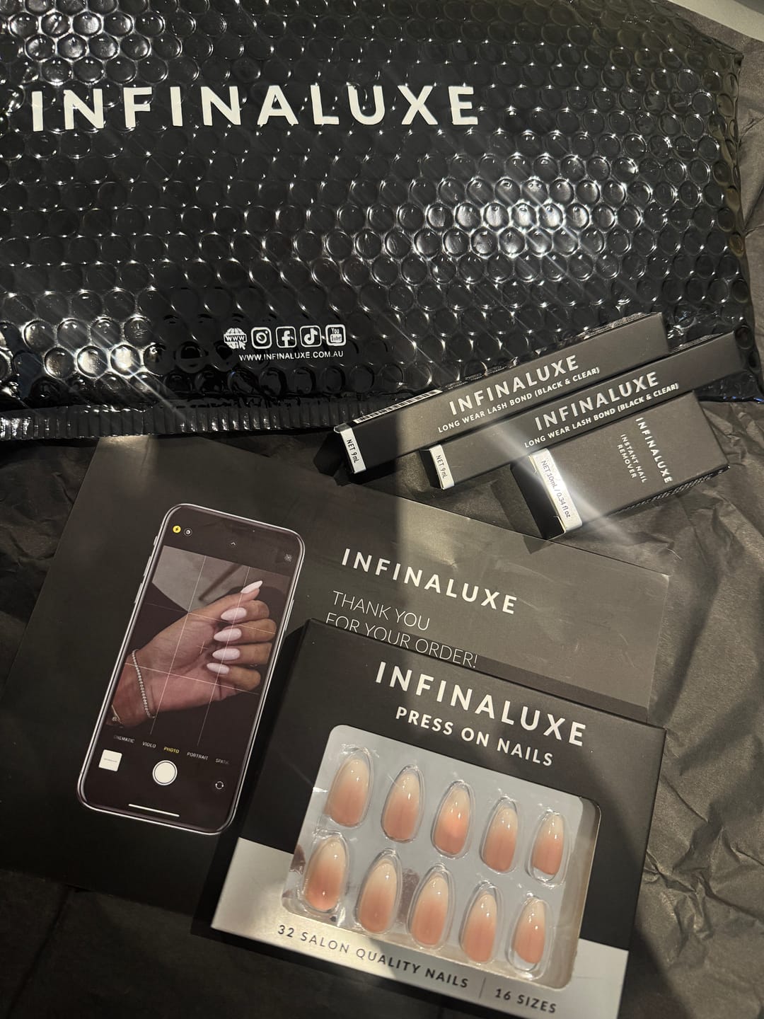 Customer photo review of Infinaluxe Dual-Sided Long Wear Lash Bond