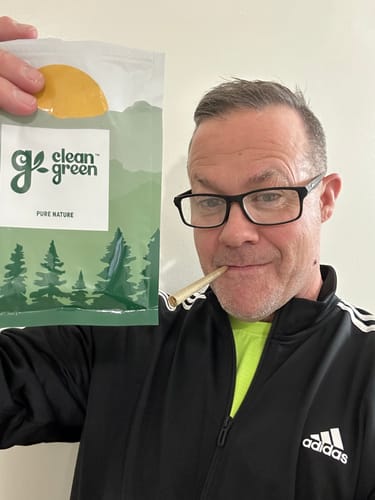 Customer photo review of Cherry Dosi-Do Pre-Roll 1 Gram