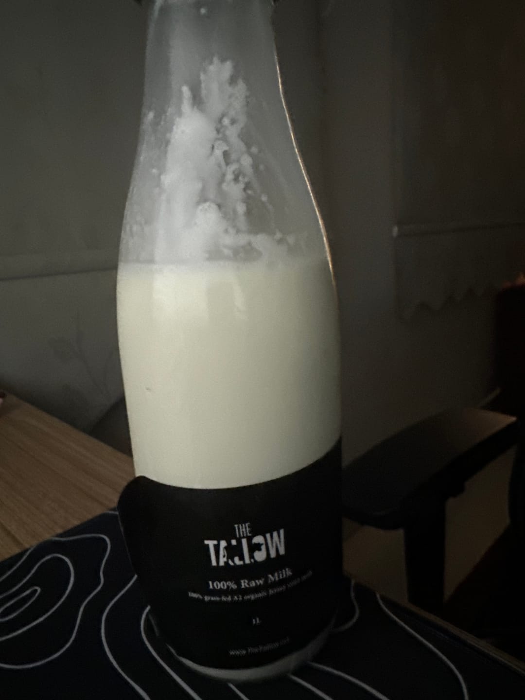 Customer photo review of Raw Cow Milk 1L