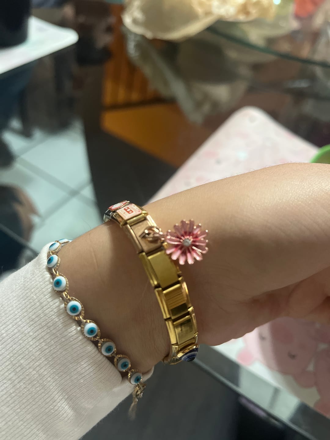 Customer photo review of Charm Colgante flor