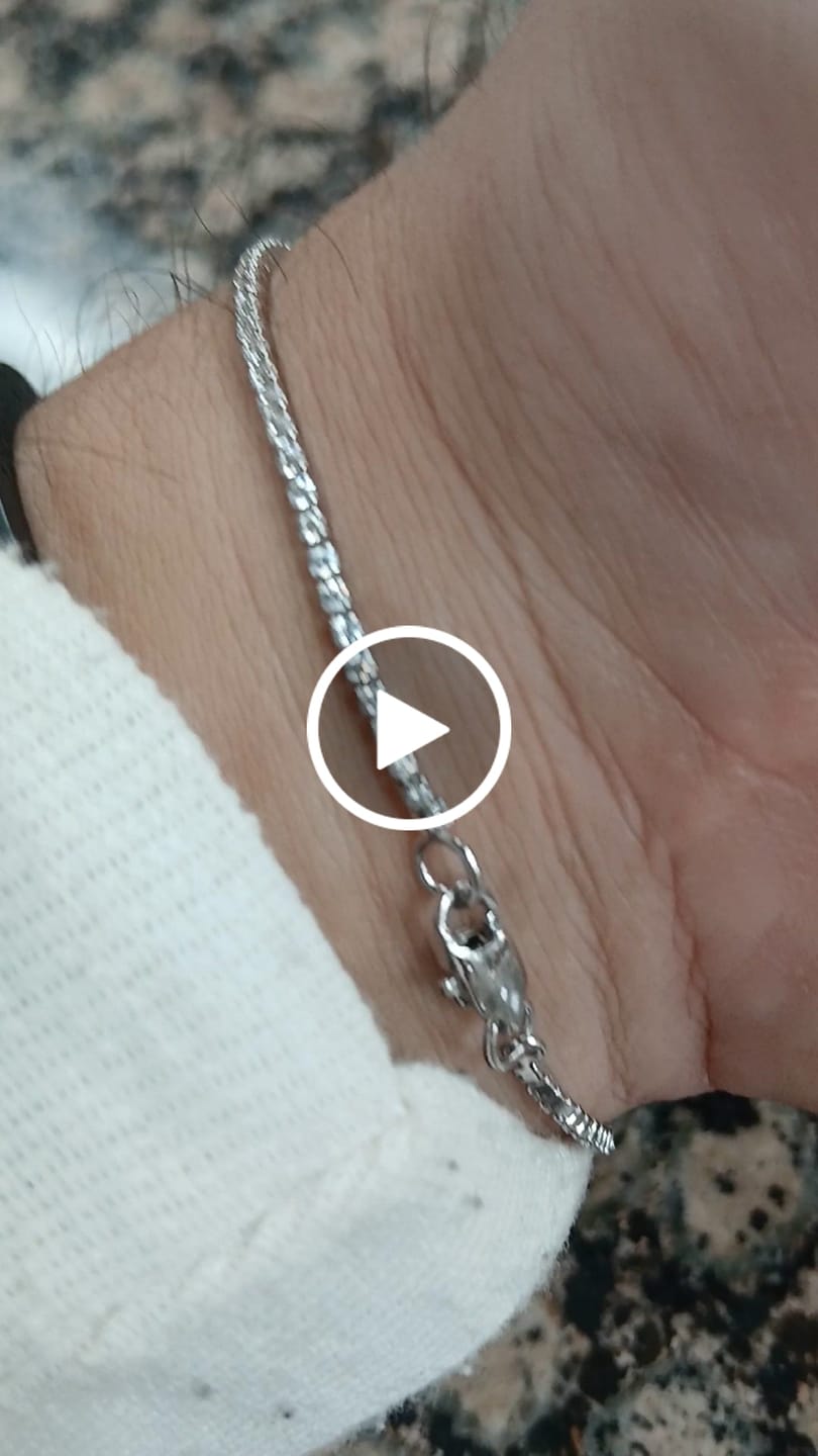 Customer video review of 1.5mm Tennis Chain - White Gold