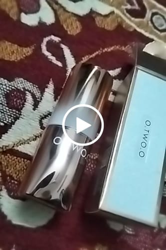 Customer video review of O.TWO.O HD SHAPING CONTOUR STICK