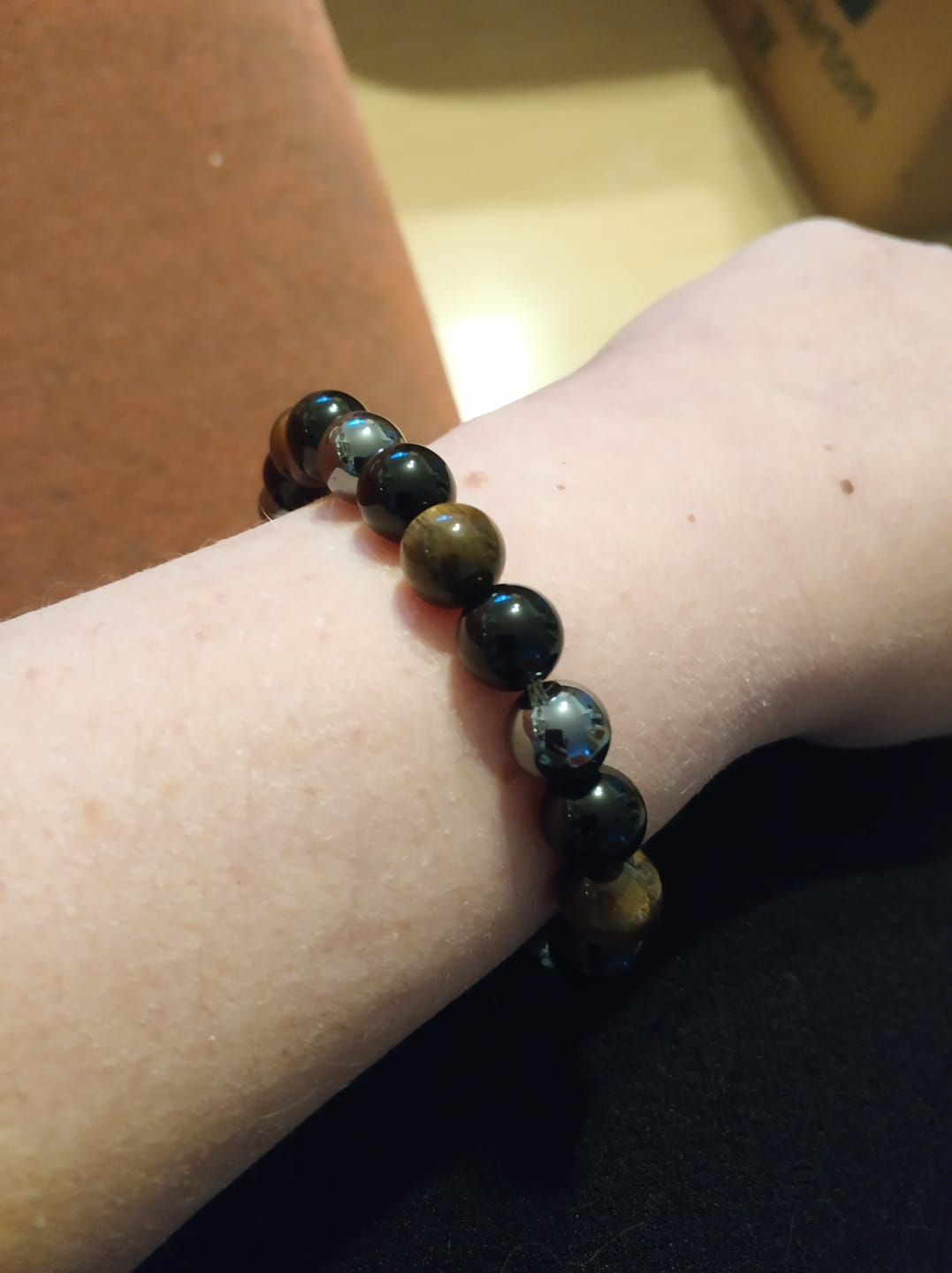 Customer photo review of DREIFACHER SCHÜTZER Tigerauge - Hämatit - Schwarzer Obsidian