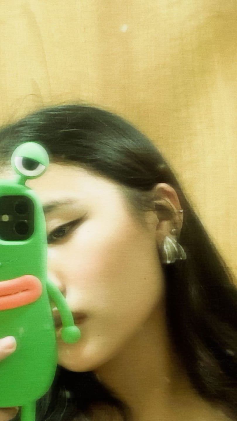 Customer photo review of Cute 3D Cartoon Frog Shockproof Rubber Silicone Pre-Order iPhone Case