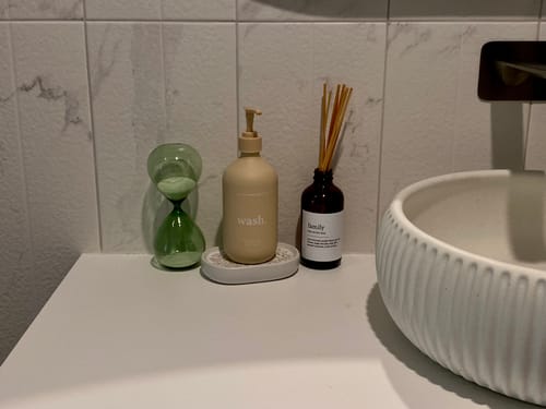 Customer photo review of Dictionary Family Room Diffuser