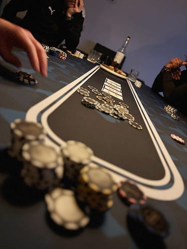 Customer photo review of Poker Mat Prestige Blue 220x100