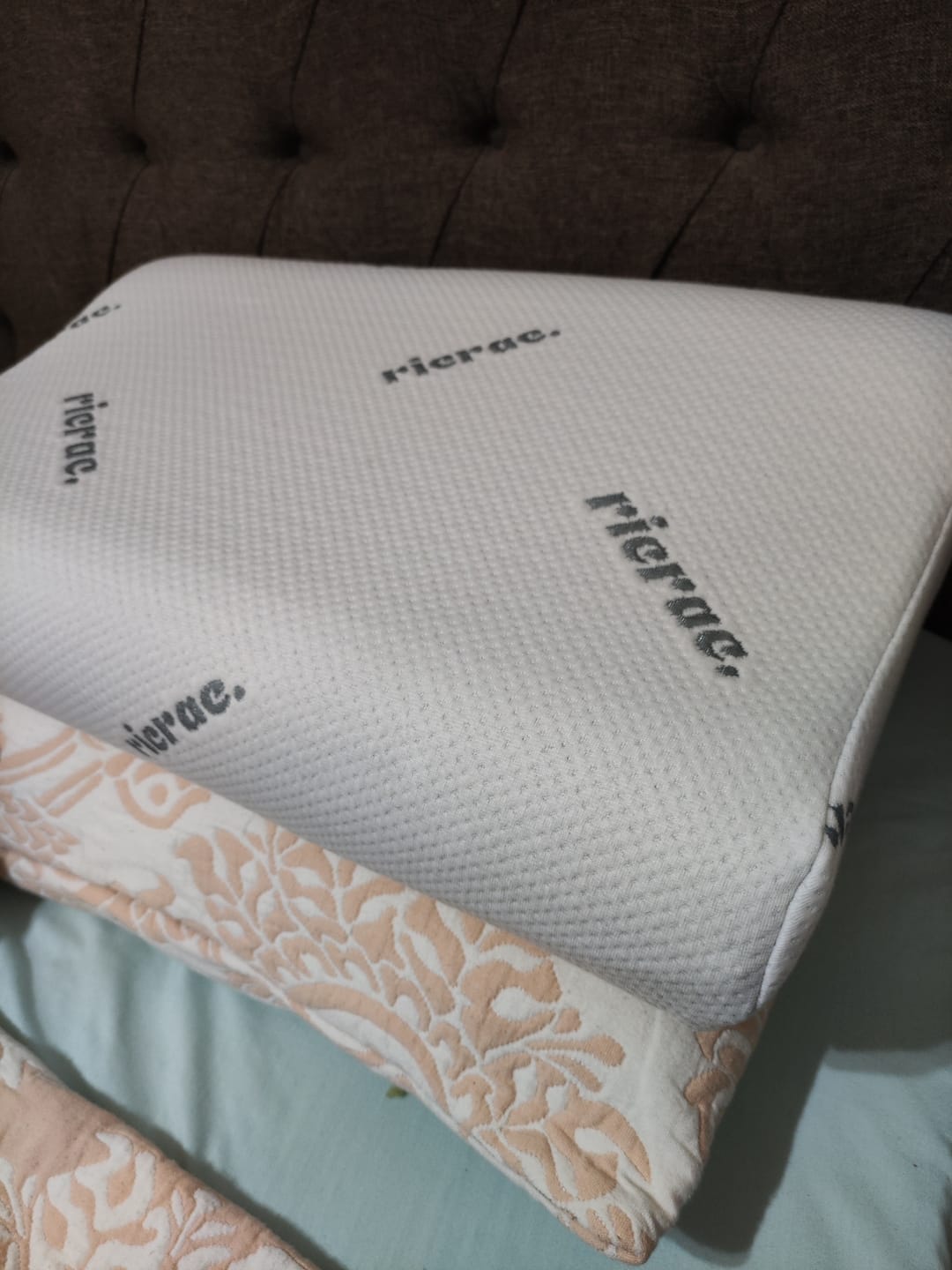 Customer photo review of Wavy Memory Foam Pillow
