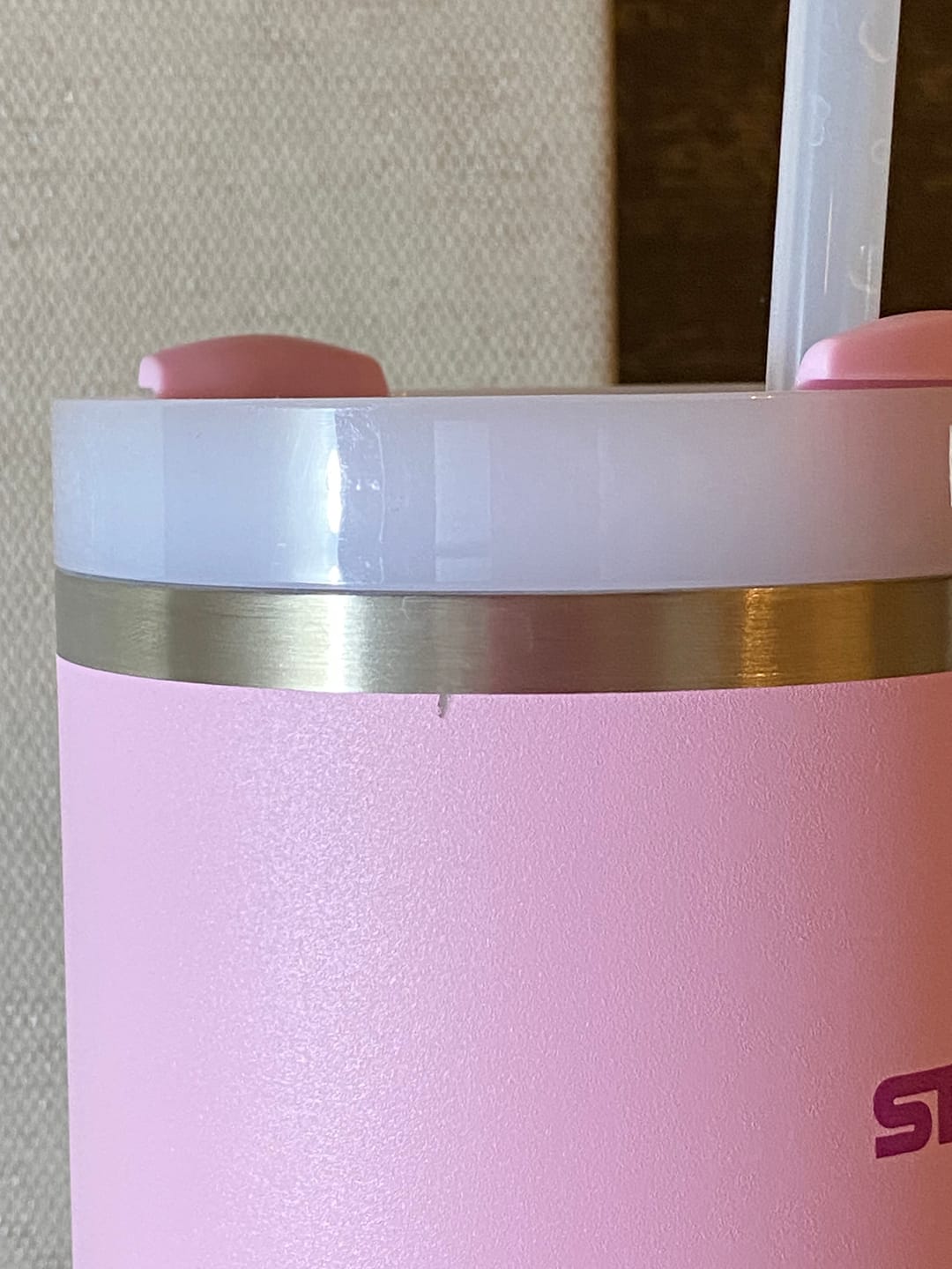 Customer photo review of Stanley Quencher Pipetli Termos Bardak Cherry Blossom 1.18 L