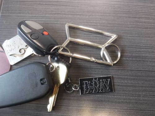 Customer photo review of (PREORDER) BTS Metal Carabiner Keychain Clip