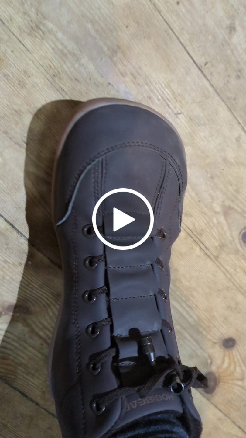 Customer video review of Ash - Winter Barefoot Shoes