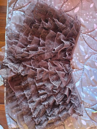 Customer photo review of TAMY BROWN SHORTS