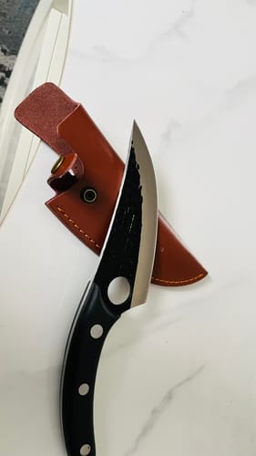 Customer photo review of BraaiPlank™ "Beenlem" Hammer Forged Boning Knife