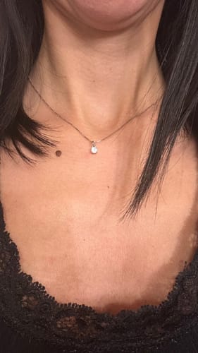 Customer photo review of Collana punto luce