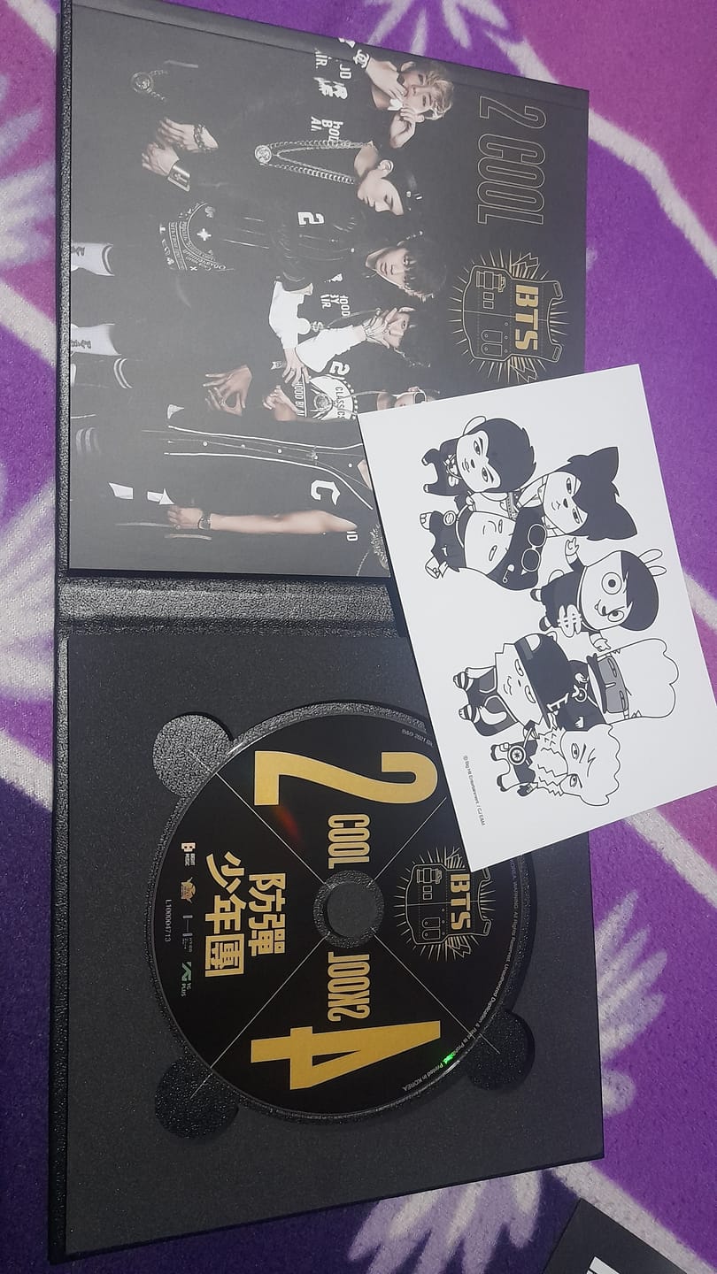 Customer photo review of BTS - 1ST SINGLE ALBUM 2 COOL 4 SKOOL