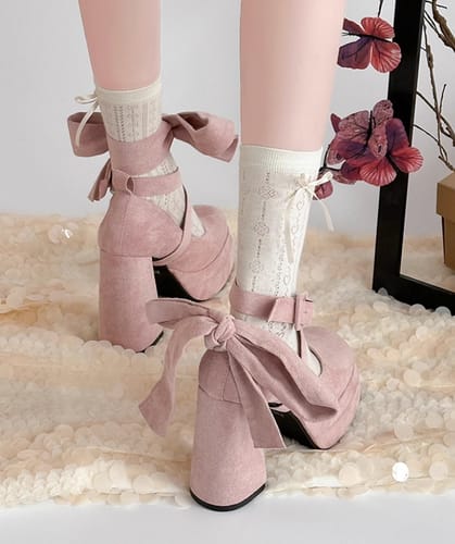 Customer photo review of Chunky high heels for women