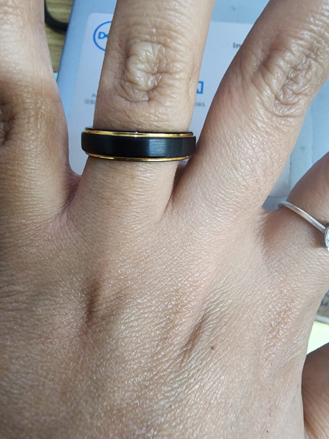 Customer photo review of Anillo Night's Watch - Tungsteno