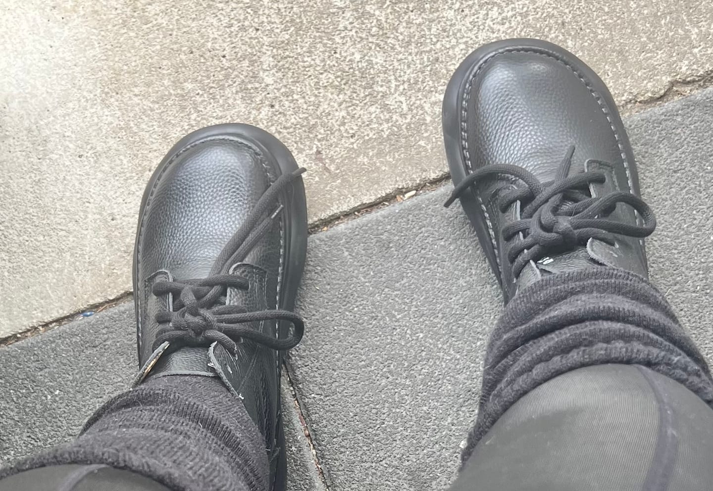 Customer photo review of Women Winter Pure Color Genuine Leather Flat Boots