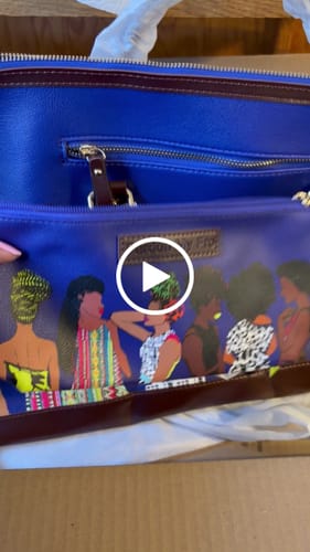 Customer video review of Squad Travel Bag Blue