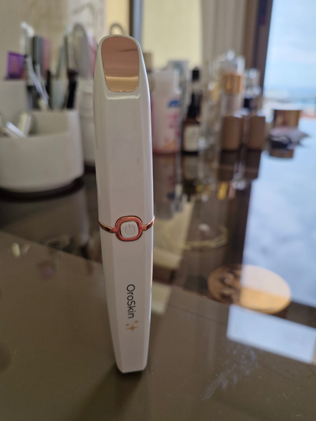 Customer photo review of OroSkin 2-in-1 Eyebrow & Facial Trimmer
