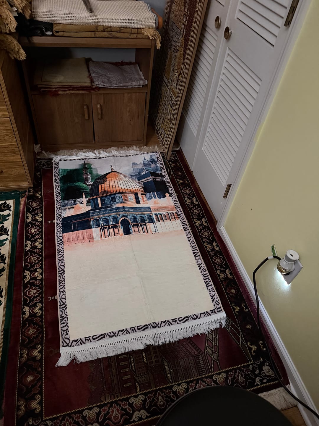 Customer photo review of Al-Haramain & Al-Aqsa  Padded Prayer Mat