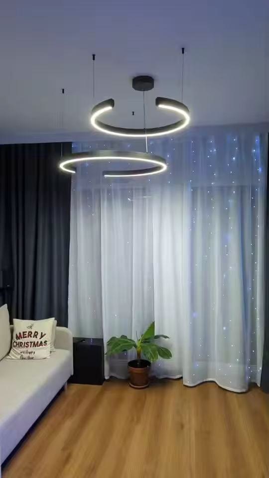Customer photo review of WOMO Schwarz/Gold Ring Led Kronleuchter-WM2009