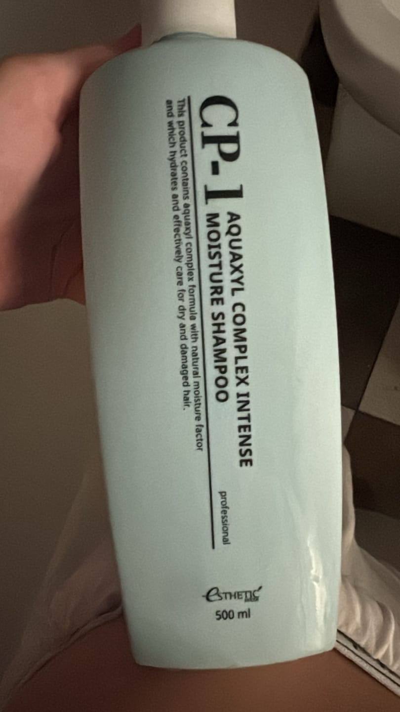 Customer photo review of Mitrinošs šampūns ar akvaksilu sausiem matiem CP-1 Aquaxyl Complex Intense Moisture Shampoo