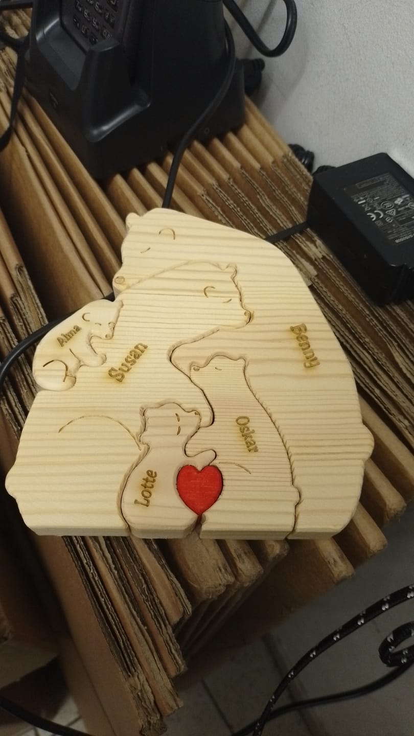 Customer photo review of Bärenfamilie - Süße Personalisierte Holzbären zum Aufstellen für die Familie