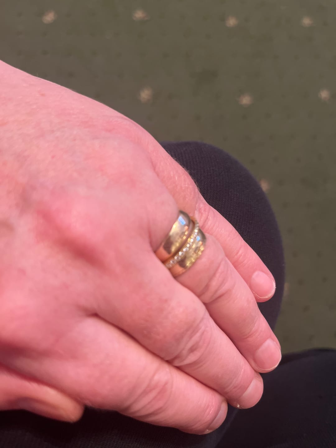 Customer photo review of Gold 2mm Full Glitz Ring
