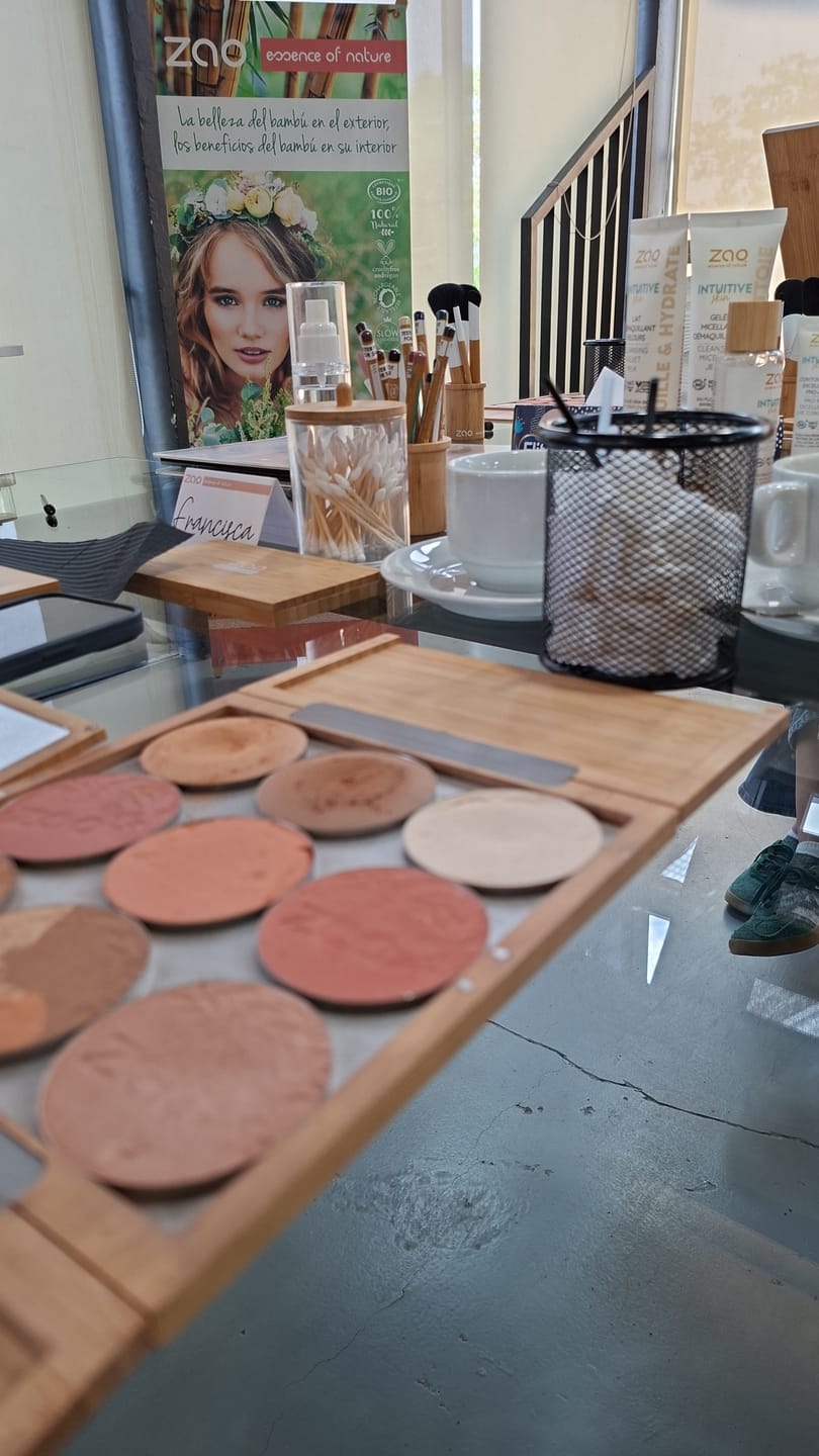 Customer photo review of Curso AutoMaquillaje Santiago