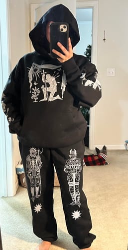 Customer photo review of Knight Relax Joggers