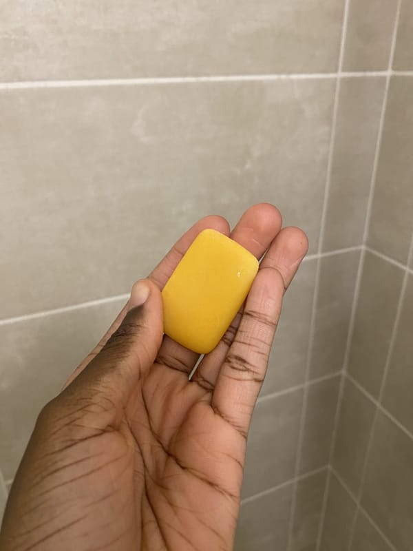 Customer photo review of Savon au Curcuma