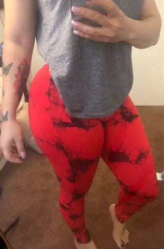 Customer photo review of High Waist Push Up Leggings
