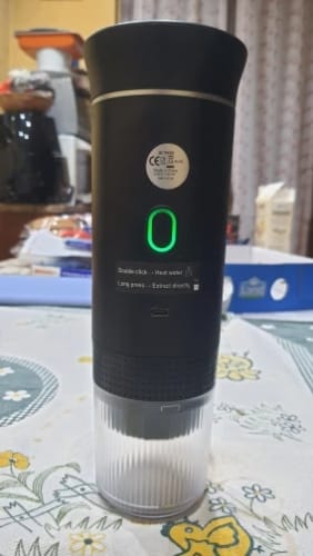 Customer photo review of BRUZZO Go™ – Draagbare Espresso Machine