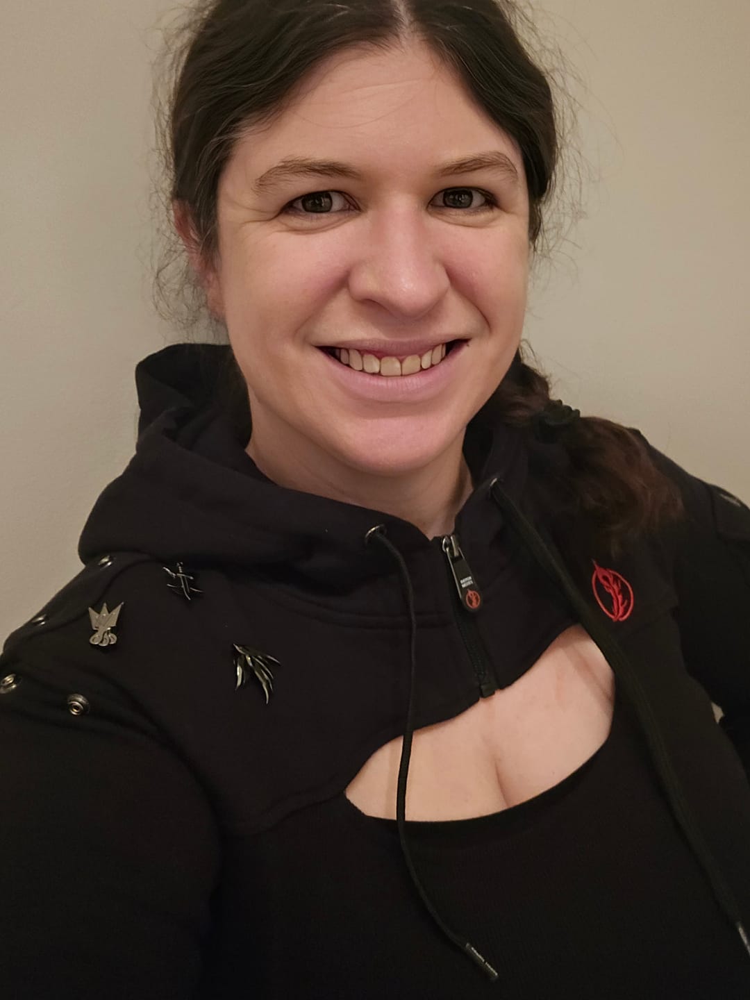 Customer photo review of Rogue Cropped Hoodie