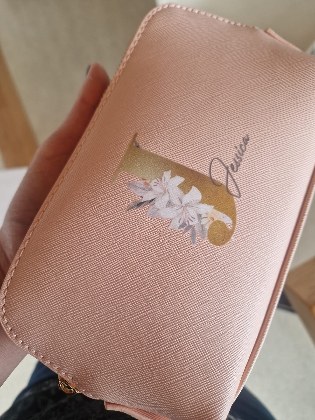 Customer photo review of Deine Initiale - Individuelle PU Kosmetiktasche