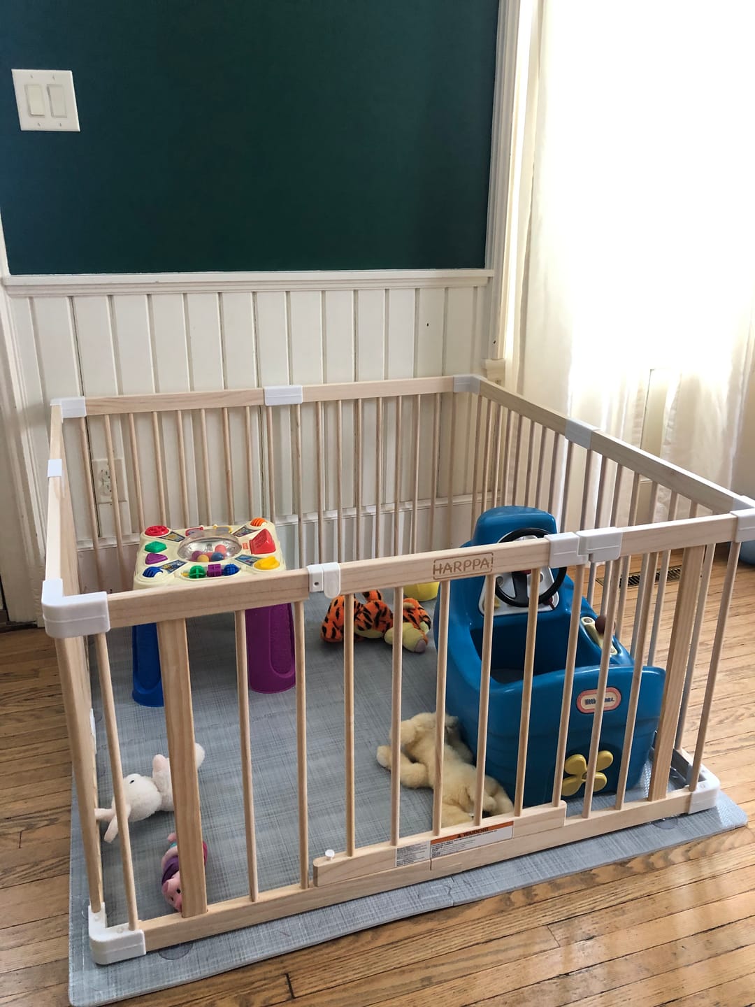 Customer photo review of HARPPA Grovi | Baby Gate Playpen & Fence for Babies and Toddlers
