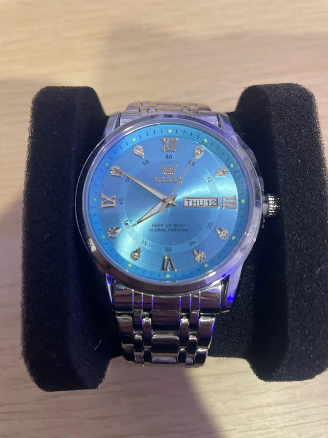 Customer photo review of OLEVS - Magnate