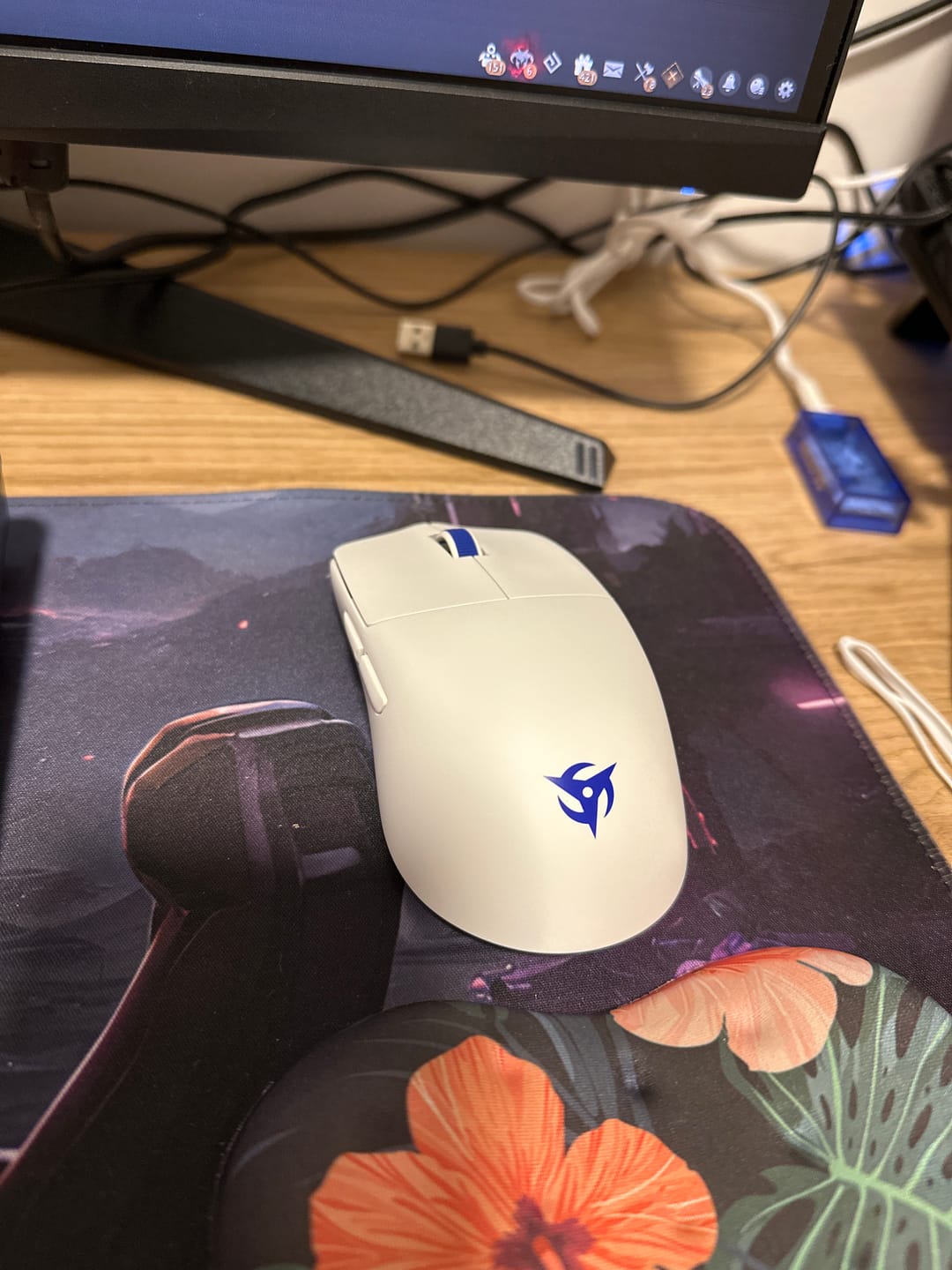 Customer photo review of Ninjutso Sora V2 8K Wireless Mouse