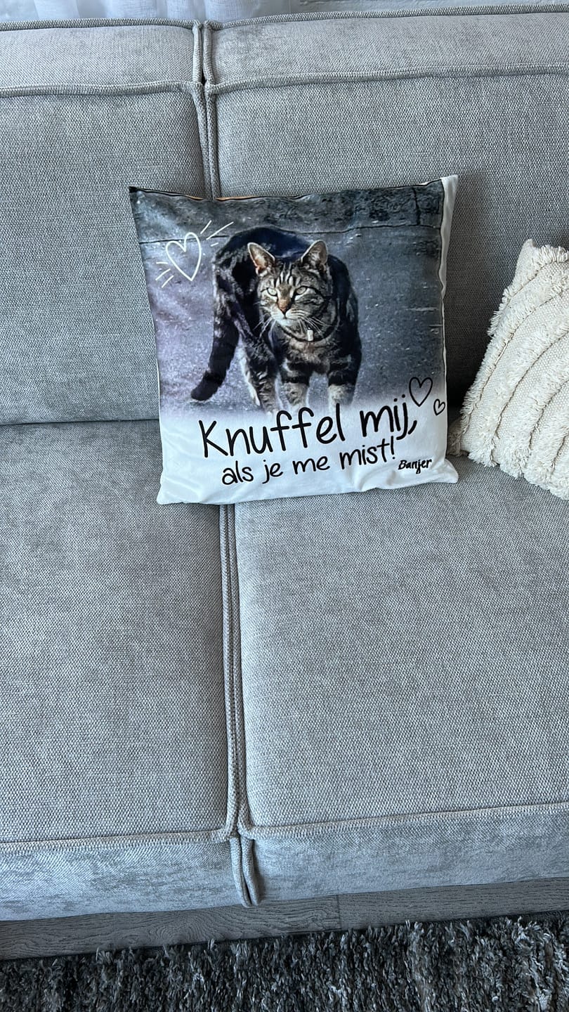 Customer photo review of Knuffel mij als je me mist - Gepersonaliseerde kussen