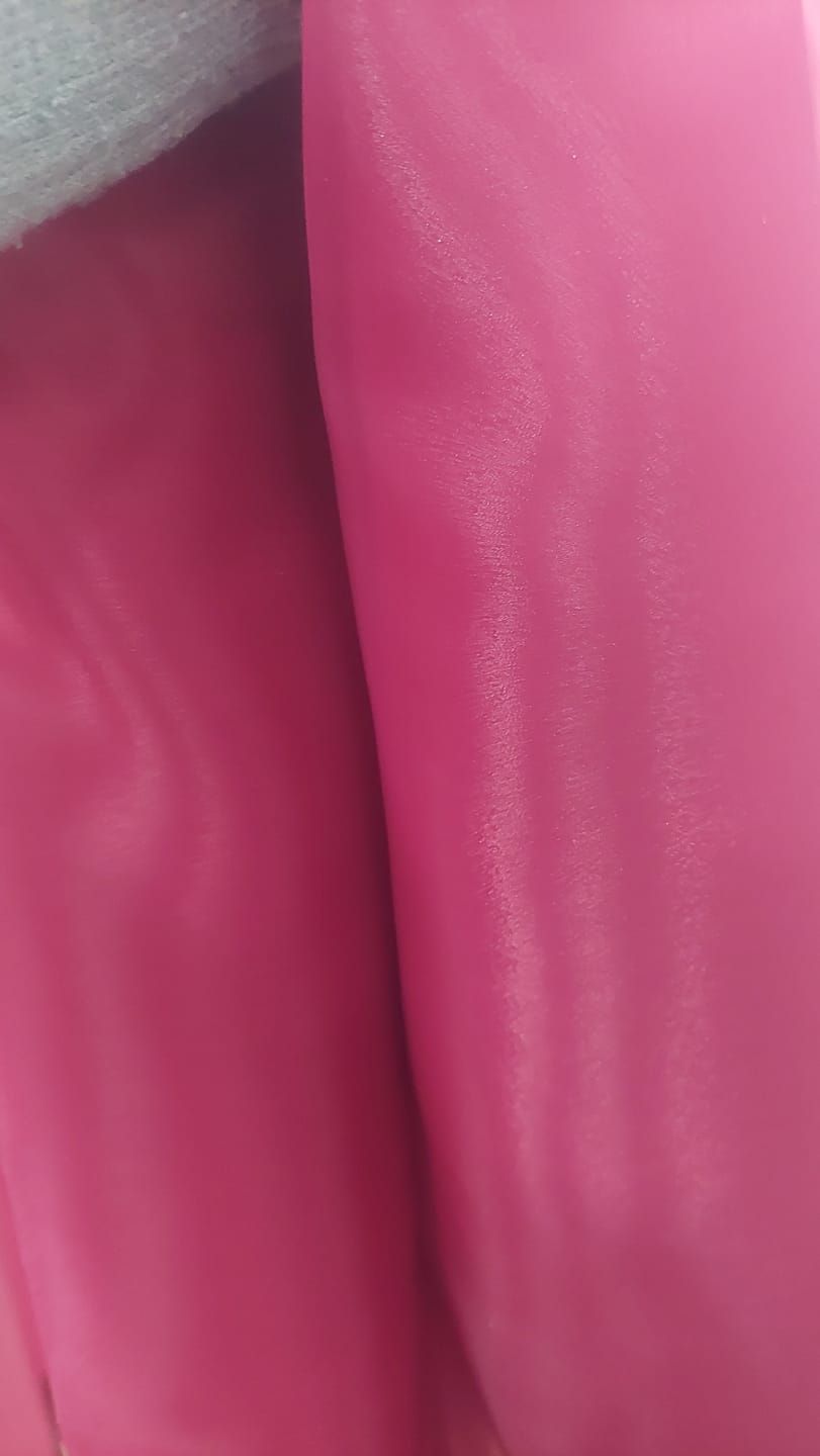 Customer photo review of Organza Sidefata Bordeux -  3 m Latime