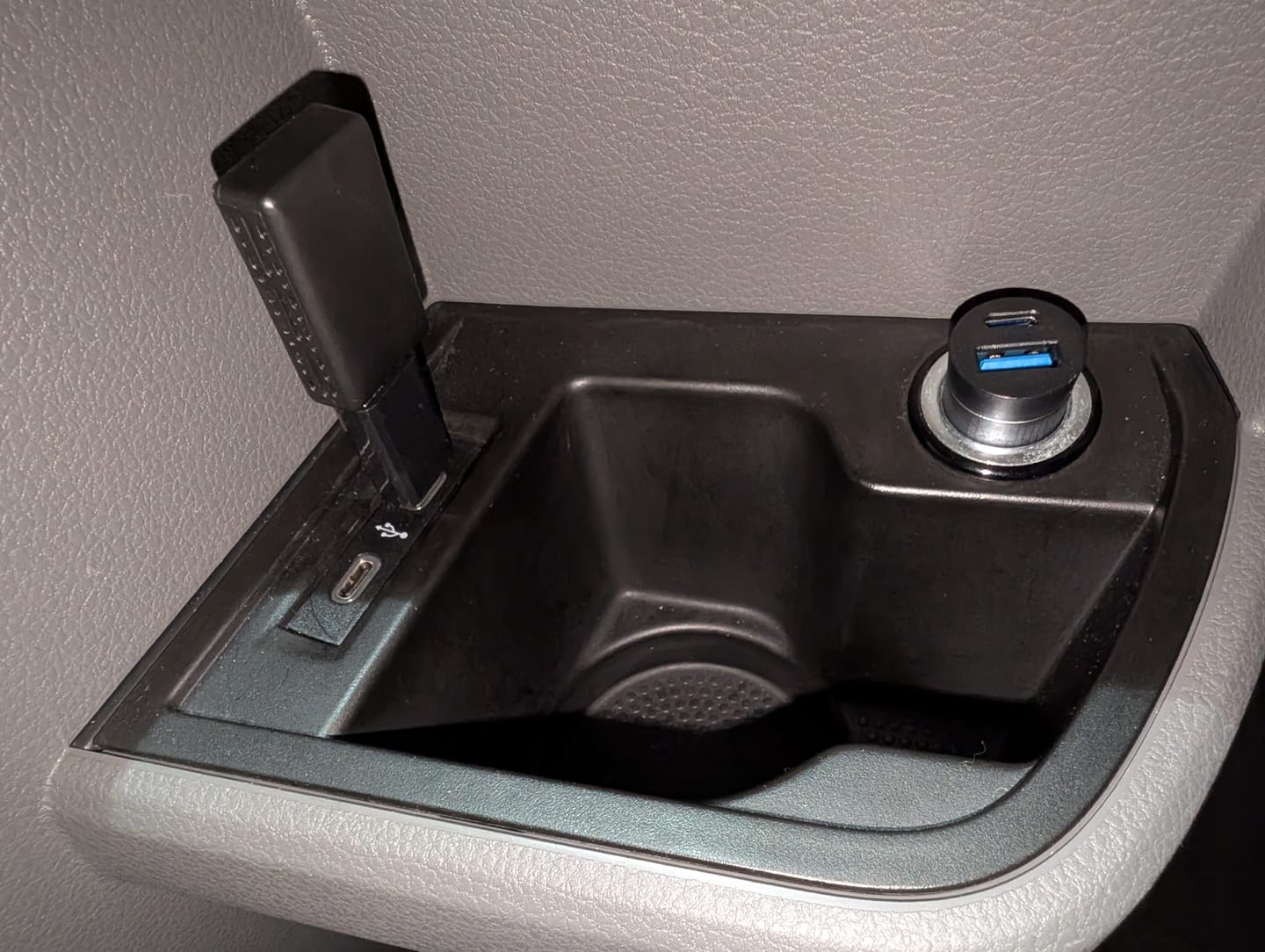 Customer photo review of Siltcon® 2-in-1 CarPlay / Android Auto Dongle