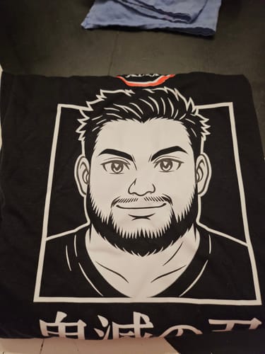 Customer photo review of Demon Slayer 2 - Shirt personalisierbar