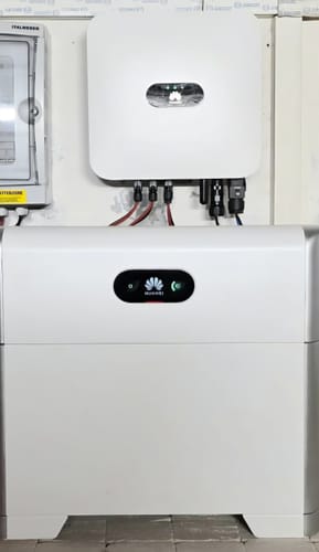 Customer photo review of Huawei Luna2000-5kWh-E0 - Batteria per sistema di accumulo fotovoltaico