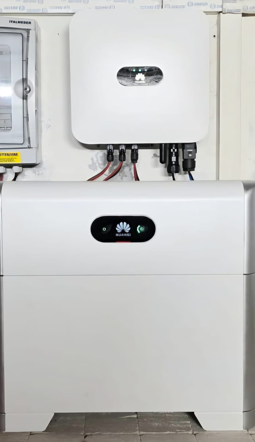 Customer photo review of Huawei Luna2000-5kWh-E0 - Batteria per sistema di accumulo fotovoltaico