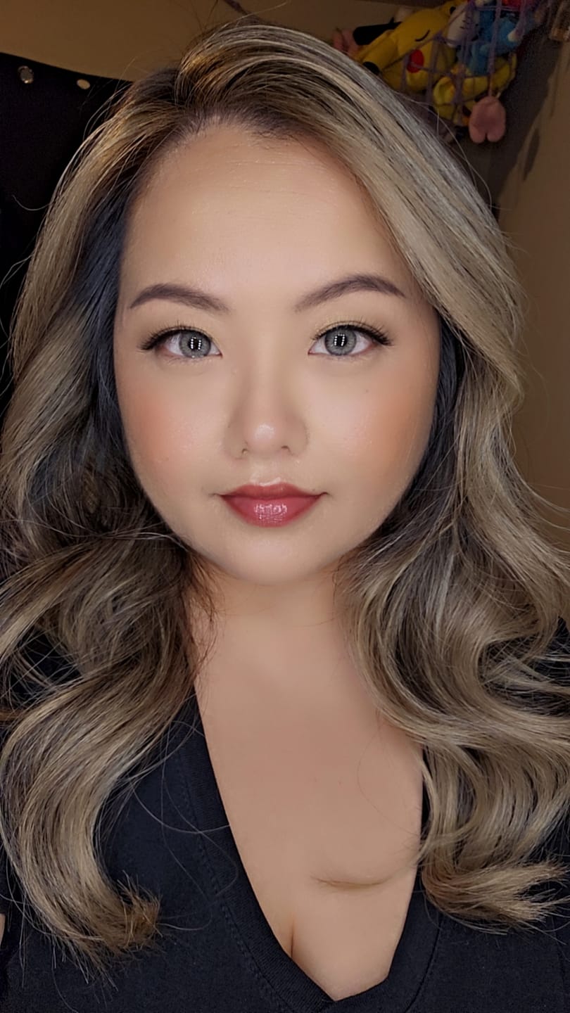 Customer photo review of Citha Hazel Brown Prescription Colored Contact Lenses